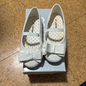 Carters Big Bow Mary Jane for Girls - White Glitter - size 8